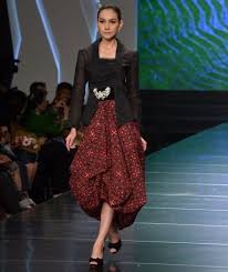 Check spelling or type a new query. 3 Jenis Model Rok Kebaya Modern Untuk Tampilan Lebih Modis Pakaian Batik Gaun