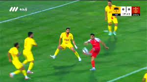 واکنش خوب حامد لک مانع از گلزنی علیپور شد