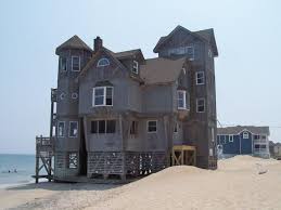 For years the first house that you come to as you arrive in the village of rodanthe was notable. Rodanthe Movie House Sold To N C Bail Bondsman Wral Com