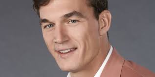 Tyler C Has To Go To Court As Soon As The Bachelorette Is Over For Careless Driving Cosmopolitan Dancing With The Stars Kaitlyn Bristowe Bachelor Nation