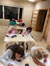 بعض الصور من مسابقة الإملاء… مبروك للرابحين: غريس مخلوف، تريز رعيدي وكارل  رعيدي