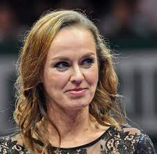 Martina hingis was born on september 30, 1980 in kosice, czechoslovakia as martina hingis molitor. Tennis So Emotional Verkundet Martina Hingis Ihre Schwangerschaft Welt