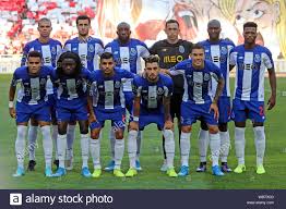 Szybki gol i trzymanie wyniku przez reszte spotkania,tak można opisać ten. Fc Porto Stockfotos Und Bilder Kaufen Alamy