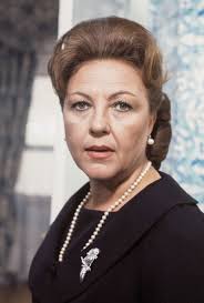 Clase media" Los que no tenemos diez mil reales (Noviembre 1905) (Episódio  de TV 1987)