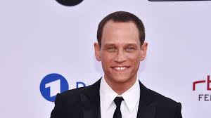„nach einem horrorfilm checke ich das ganze haus. Serien Aus Vinzenz Kiefer Verlasst Alarm Fur Cobra 11 Promiflash De