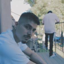 Stream Mike Pro music