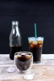 Cold Brew Coffee Eiskaffee Zubereitung Mrs Flury Gesunde Rezepte Rezept Eis Kaffee Eiskaffee Kaffee Zubereiten