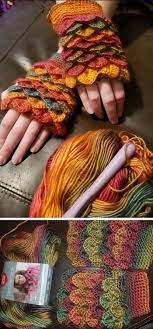 Game of thrones fans (and dragon scale lovers) rejoice! 15 Best Crochet Dragon Scale Crocodile Stitch Gloves Fingerless Patterns