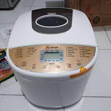 Yonathan christian difilmkan oleh : Bread Maker Merk Re Bread Type Rb 250 Kitchen Appliances Di Carousell