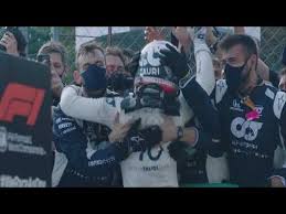 Gasly mögött a már pénteken is jól teljesítő mexikói sergio pérez (red bull), valamint az egy napja még önmagához képest elmaradó brit lewis hamilton (mercedes) végzett. Forma 1 Olasz Nagydij 2020 Youtube