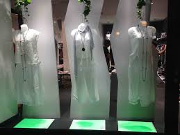 Come arredare un negozio di abbigliamento: Come Arredare Negozio Abbigliamento Cominshop