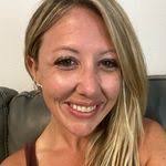 Danielle Ogg's Instagram, Twitter & Facebook