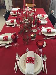 Pin By Justinebenie On Christmas Ideas Xmas Table Decorations Christmas Table Decorations Christmas Tablescapes