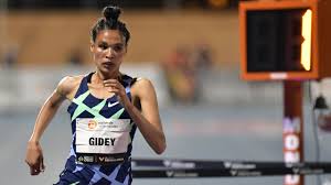 Jun 06, 2021 · sifan hassan is the fastest women's 10,000m runner in history. Letesenbet Gidey Hat Den Erst Zwei Tage Alten 10 000 Meter Weltrekord Von Sifan Hassan Geknackt Eurosport