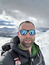 I know Thursday is a workday. However, when this landscape is