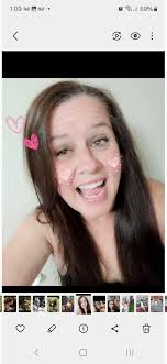 Can someone take wrinkles off forehead and the hearts. Please and ty.