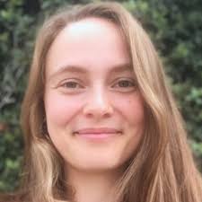 Elisa Moreno's Instagram, Twitter & Facebook