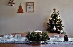 ニトリ おすすめクリスマスグッズ 素敵なテーブルランナー発見 10年後も好きな家 家時間が好きになる 家事貯金 北欧インテリア powered by ライブドアブログ クリスマス オーナメント クリスマスグッズ ニトリ おすすめ