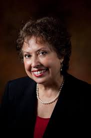 Ruth Ellen's Instagram, Twitter & Facebook