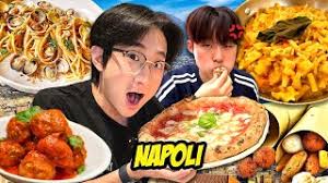 COREANI A NAPOLI PER LA PRIMA VOLTA!