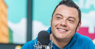 Check spelling or type a new query. Tiziano Ferro L Intervista A Deejay Chiama Italia Radio Deejay