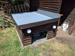 Weitere ideen zu rasenroboter garage, rasenroboter, roboter. Garage Fur Den Automower 305 Selbst Bauen Oder Kaufen Robomaeher De