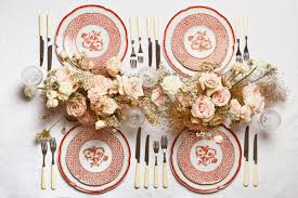 Rental Tablescape Coralina By Oscar De La Renta Setting By Maison Margaux In 2020 Luxury Tableware Tablescapes Beautiful Table