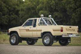 The Fourth Generation Toyota 4 4 Pickup The Indestructible Hilux Toyota Toyota 4 Pickup Trucks