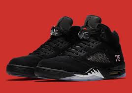 Like the black air jordan 5 psg that is. Skrivnost Dremez Nova Zelandija Air Jordan 5 X Psg Greginmotion Com