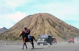 Biaya perbaikan cat body mobil baret atau lecet per panel. Biaya Wisata Bromo Naik Mobil Pribadi Yang Lagi Ngetrend Gerai News