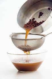 食前にあずきの煮汁 あずき茶 を飲むだけで ウエスト 4 7cmという結果が お正月太りを取り返すなら あずき茶がおすすめです あずき茶 体にいい食べ物 ダイエット