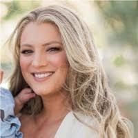 Lexie Hunter's Instagram, Twitter & Facebook