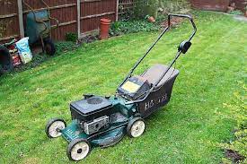 How To Clean A Briggs And Stratton Lawnmower Carburetor, Step By Step –  Garden Tool Expert