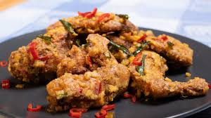 Rendam ayam dan biarkan selama 30 menit. Ayam Mentega Telur Masin Salted Egg Butter Chicken Youtube