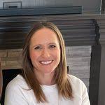 Amanda Kibbe's Instagram, Twitter & Facebook