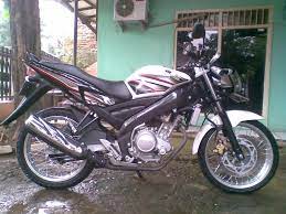 Modifikasi vixion jari jari terbaru, riview didaerah kemit,cilacap,jawa tengah. Modifikasi Motor Vixion Putih 2012 Modifikasi Motor Terbaru 2021