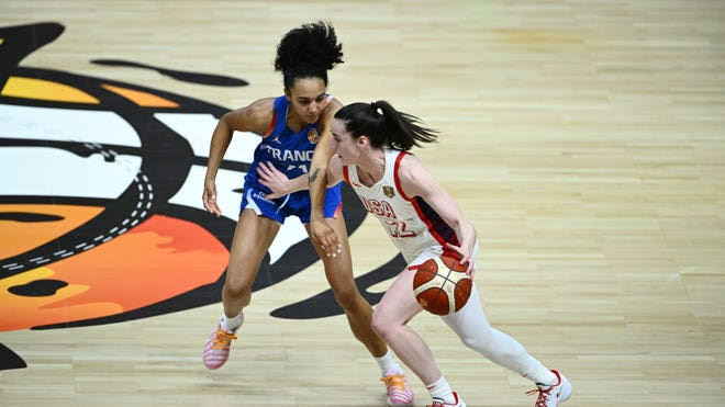 Caitlin Clark stats in USA vs France at FIBA World Cup today