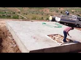 Sağlam bir temel ve zemin olmadığı sürece üzerindeki yapının hangi malzemeden yapıldığının aslında pek bir önemi yoktur. Prefabrik Ev Temel Yapimi Kalip Sokme 1 Malatya Prefabrik Ev Www Malatyaprefabrikev Com Youtube