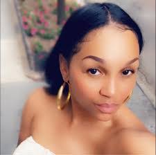 Stefan Glenn's Instagram, Twitter & Facebook