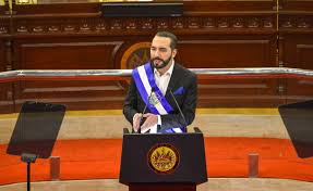 Der staatschef von el salvador, nayib bukele, hat den bitcoin in seinem land zum gesetzlichen zahlungsmittel gemacht. Warum El Salvador Bitcoin Als Gesetzliches Zahlungsmittel Einfuhren Will Capital De