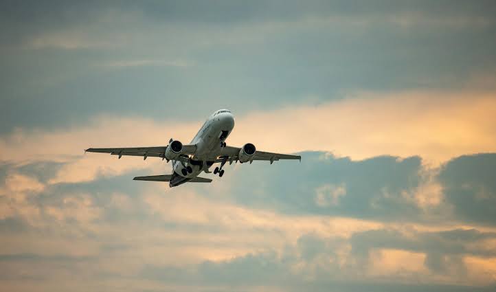 5 Tricks to Beat Airline Pricing Algorithms - Dollar Flight Club