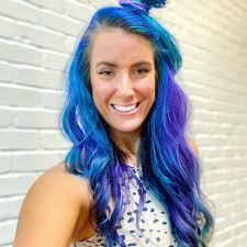 Chelsea Crest ✨ (@chelseacrest)