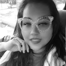 Thank you to who posted the Grinch one. I used Google Gemini.