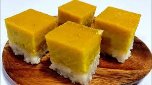Lapisan bawah adalah berasaskan resepi yang saya telah cuba beberapa kali di masa lepas. Resepi Seri Muka Durian Lembut Bergedik Mykmu Net