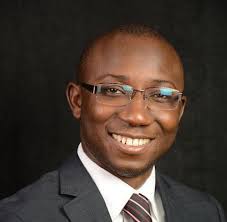 How this NYC teacher helps immigrant students 'weave' community in a new  country