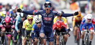 Dwars door het hageland is a cycling race held annually in belgium. Voorbeschouwing Dwars Door Het Hageland 2021