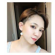 ｓａｔｓｕｋｉ はinstagramを利用しています 刈り上げ女子 サイドとうしろ 刈り上げてます 刈り上げ女子 ショート ベリーショート かっこ良い女子 ショート大好物 髪を切ろう ハイトーンカラー ハンサムショート 美容室 小田原 cuicui