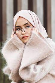 Check spelling or type a new query. Kumpulan Foto Cewek Cantik Berkacamata Berjilbab Terbaru Dzargon