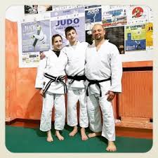 L'atleta nicolò cadoni (categoria 55 kg) del centro sportivo olbia judo, ha vinto la medaglia d'oro nella finale nazionale juniores, organizzata dalla fijlkam e disputatasi al centro olimpico di ostia lo scorso 17 ottobre. Qzo8tgdl4td0sm