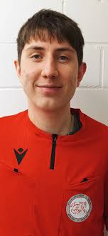 Schiedsrichter:innen